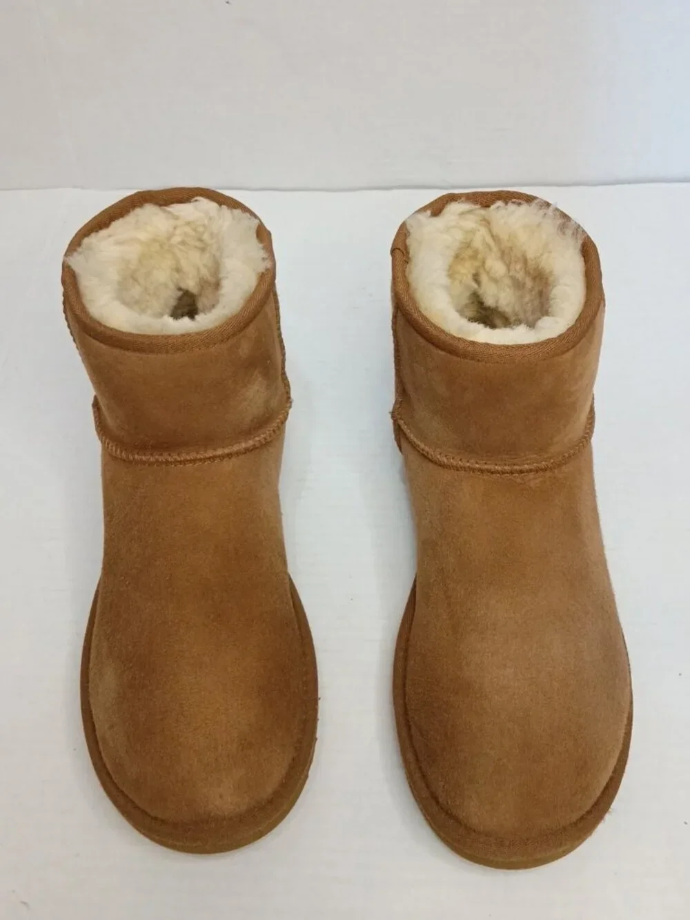 UGG Classic Mini II Chestnut Suede Boots Women’s Size 10